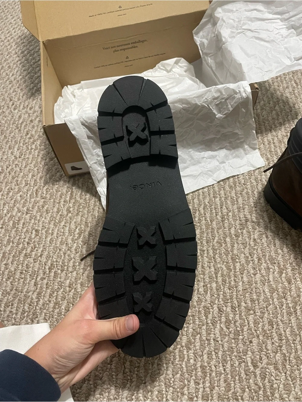 NWT VINCE Men's Leonard Lug-Sole Boots